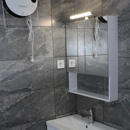 Bellelen - Vassilikos *