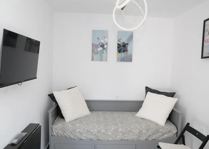 Bellelen - Vassilikos Corinth